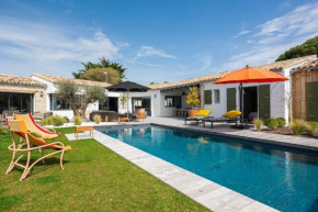 Villa standing 7 chambres 14pers - piscine jardin paysager - centre village - Ile de Ré - Bois Plage